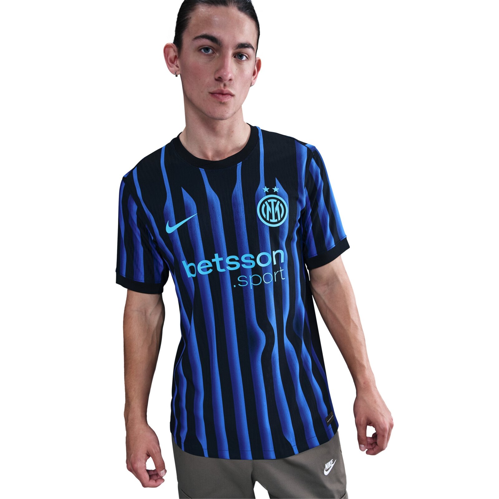 2025_nike_hj4545-439-phsym001